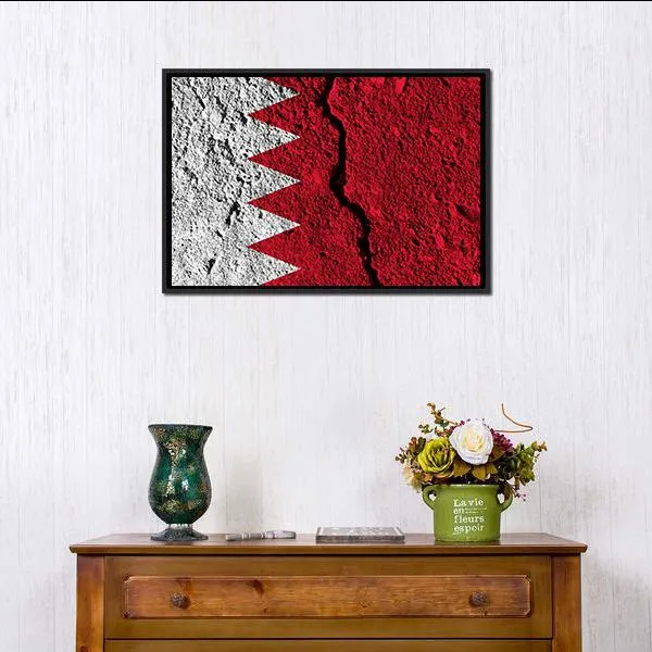 Cracked Bahrain Flag Canvas Wall Art
