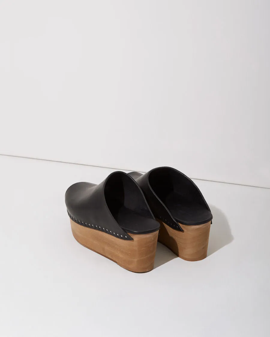 Peep-Toe Clog
